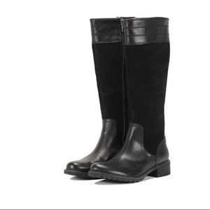 Tall black Timberland boots